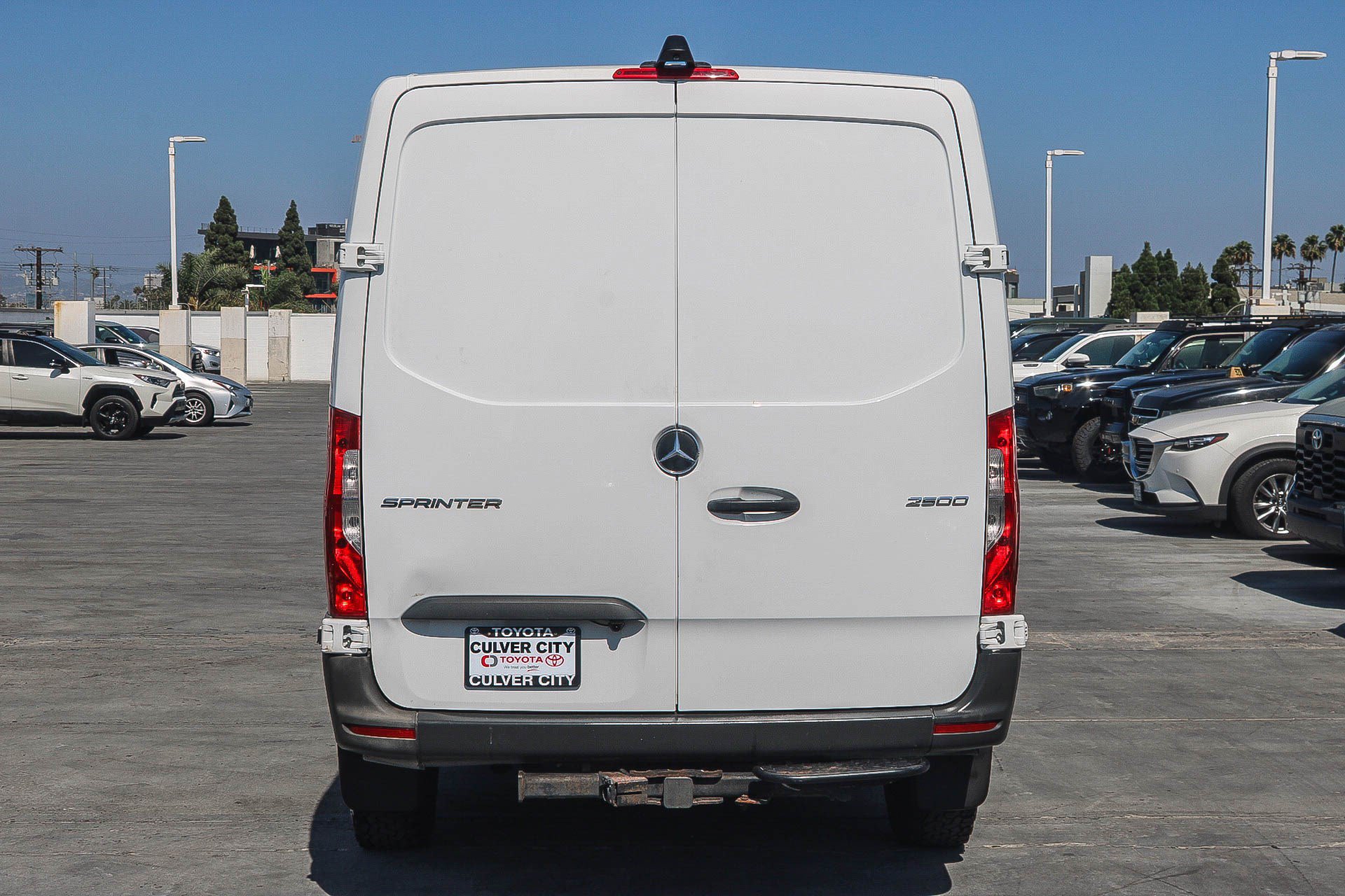 Used 2019 Mercedes-Benz Sprinter 144 Cargo image 8