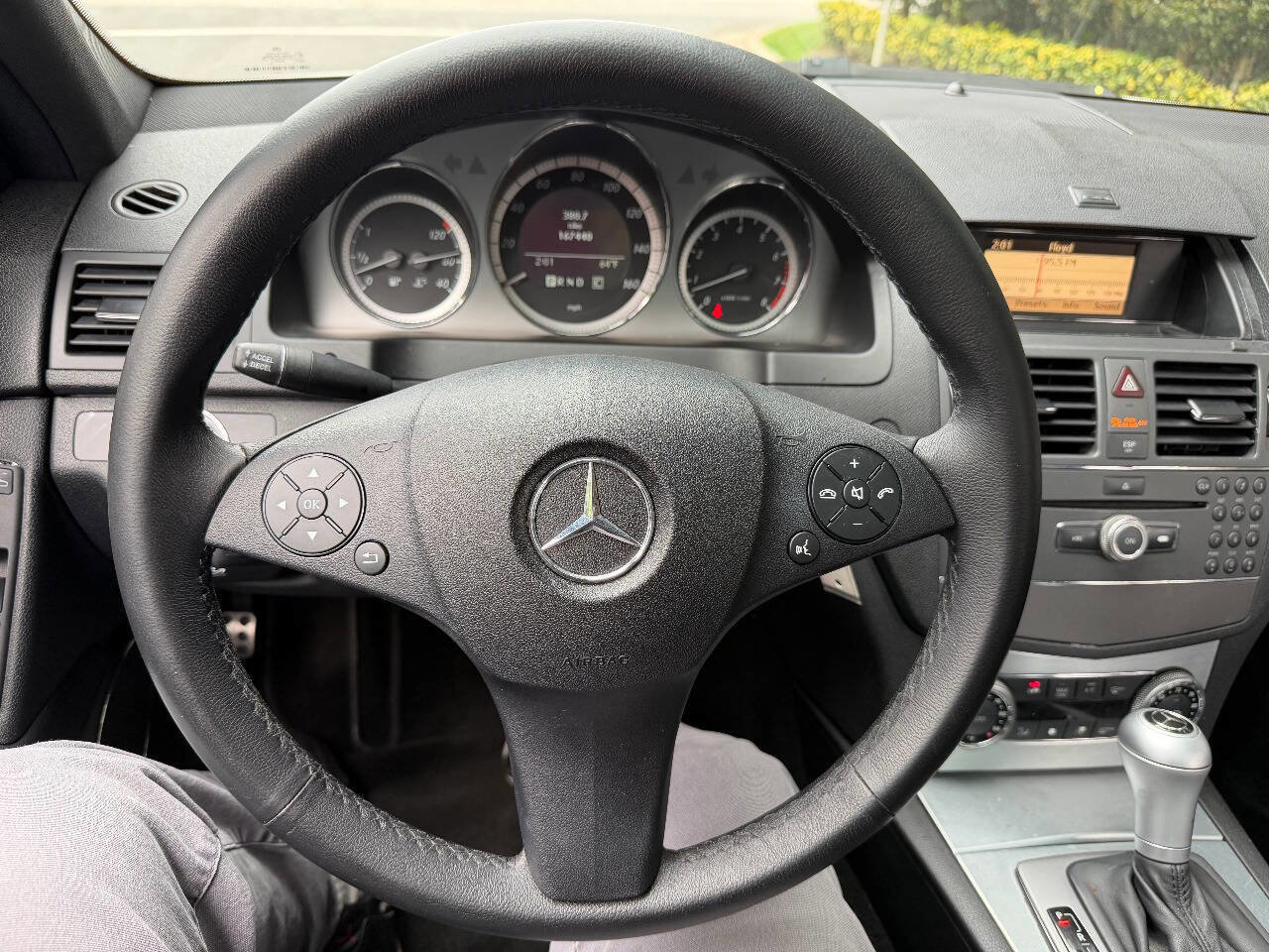 Used 2010 Mercedes-Benz C 300 Sedan image 30