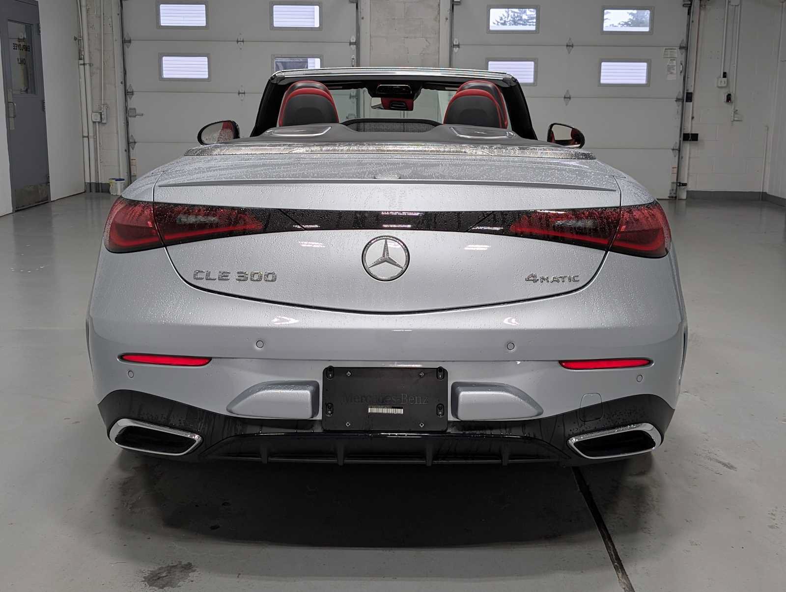 Used 2024 Mercedes-Benz CLE 300 4MATIC Cabriolet image 10