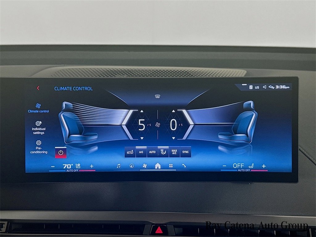 Used 2025 BMW iX M60 image 16