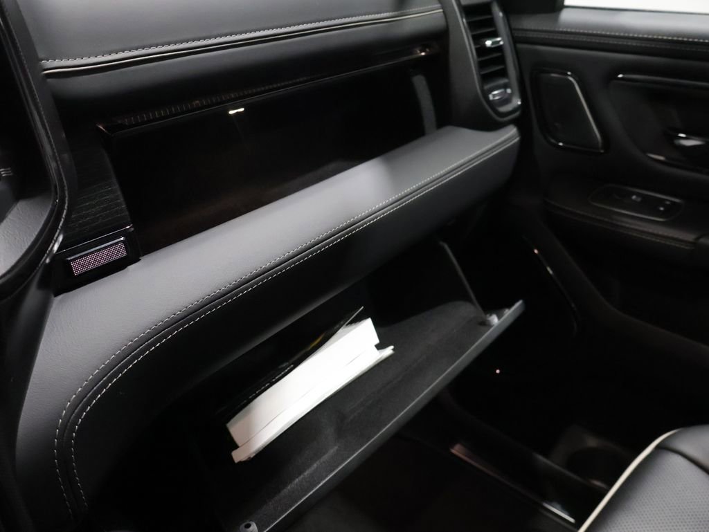 Certified 2022 RAM 1500 Limited w/ Night Edition image 39