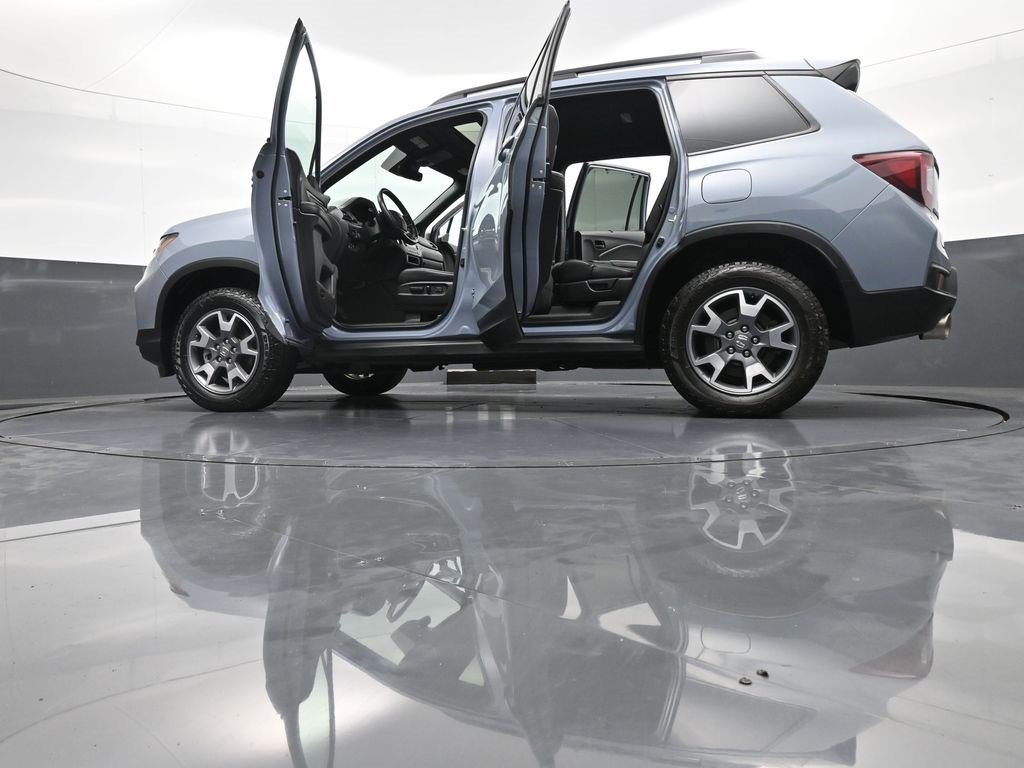 Certified 2022 Honda Passport TrailSport image 49