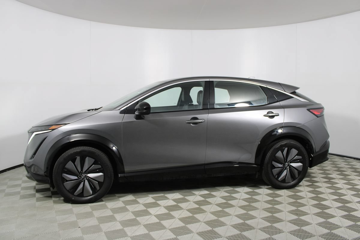 Used 2023 Nissan Ariya FWD image 28