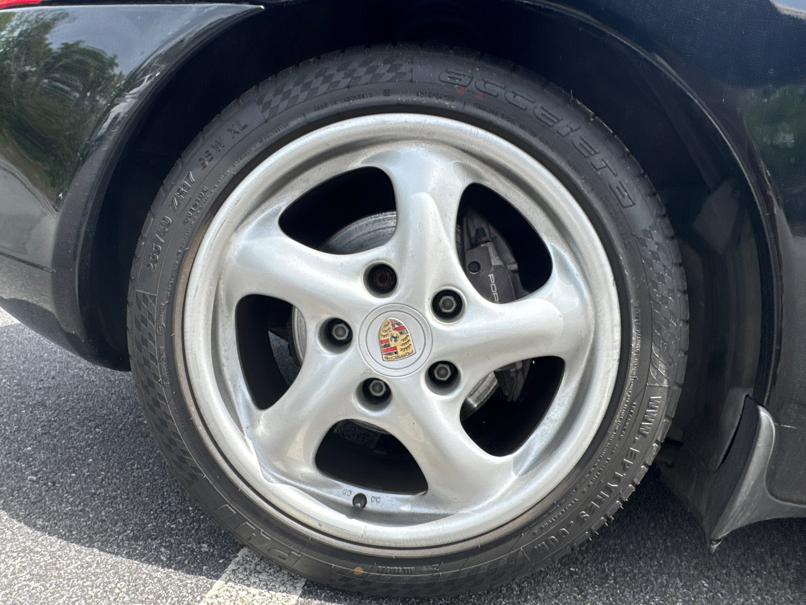 Used 2000 Porsche Boxster RWD image 16