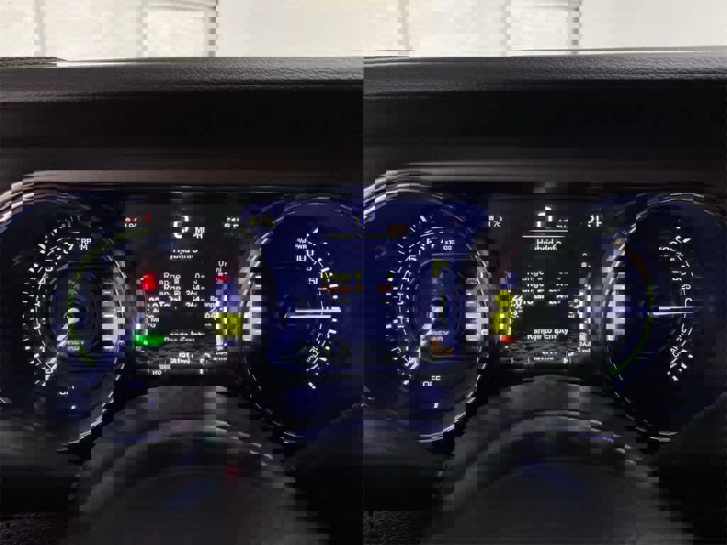 Used 2023 Jeep Wrangler Unlimited image 28