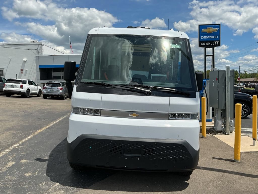 New 2025 Chevrolet Brightdrop 600 AWD/4WD image 2