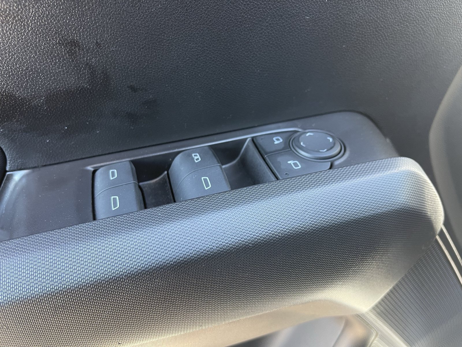 Used 2024 Chevrolet Colorado Trail Boss AWD/4WD image 22