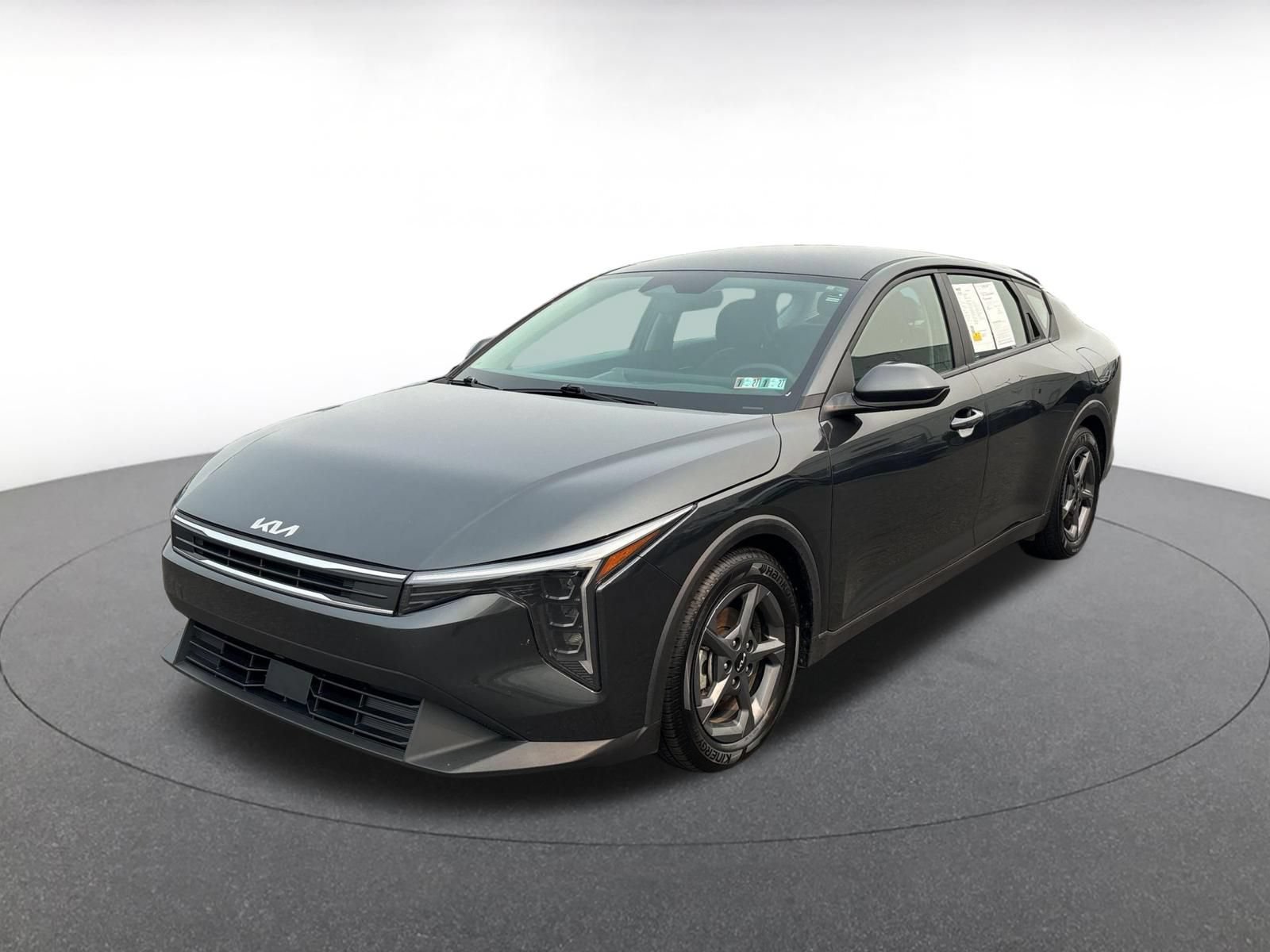 Used 2025 Kia K4 FWD image 8