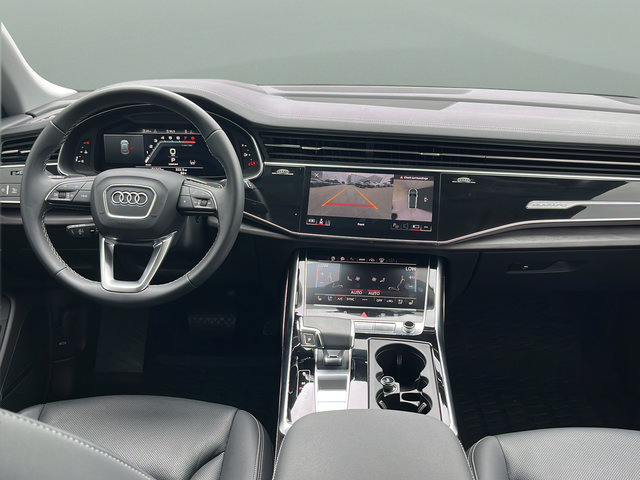 Used 2023 Audi Q8 Prestige w/ Prestige Package AWD/4WD image 9