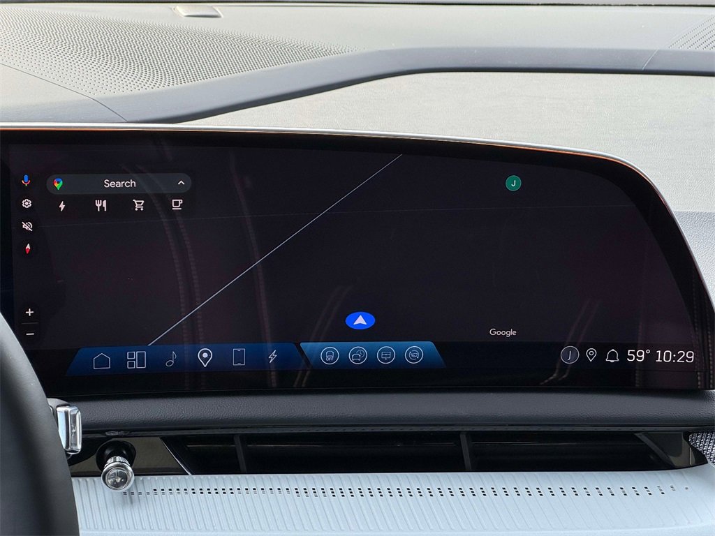 Used 2025 Cadillac Optiq Luxury 2 w/ LPO, Floor Liner Package image 6