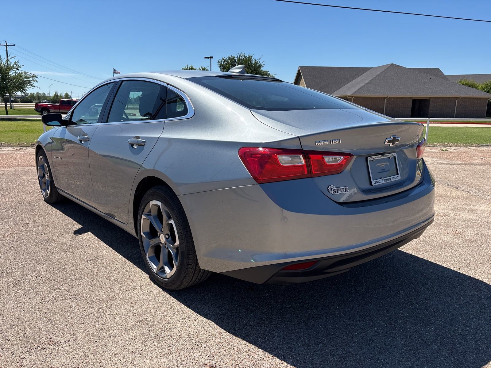 Used 2023 Chevrolet Malibu LT image 3