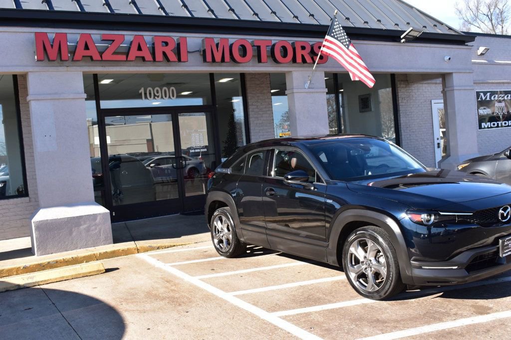 Used 2023 MAZDA MX-30 Electric w/ Premium Plus Pkg image 9