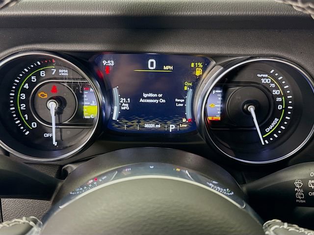 Used 2023 Jeep Wrangler Unlimited Sahara AWD/4WD image 12