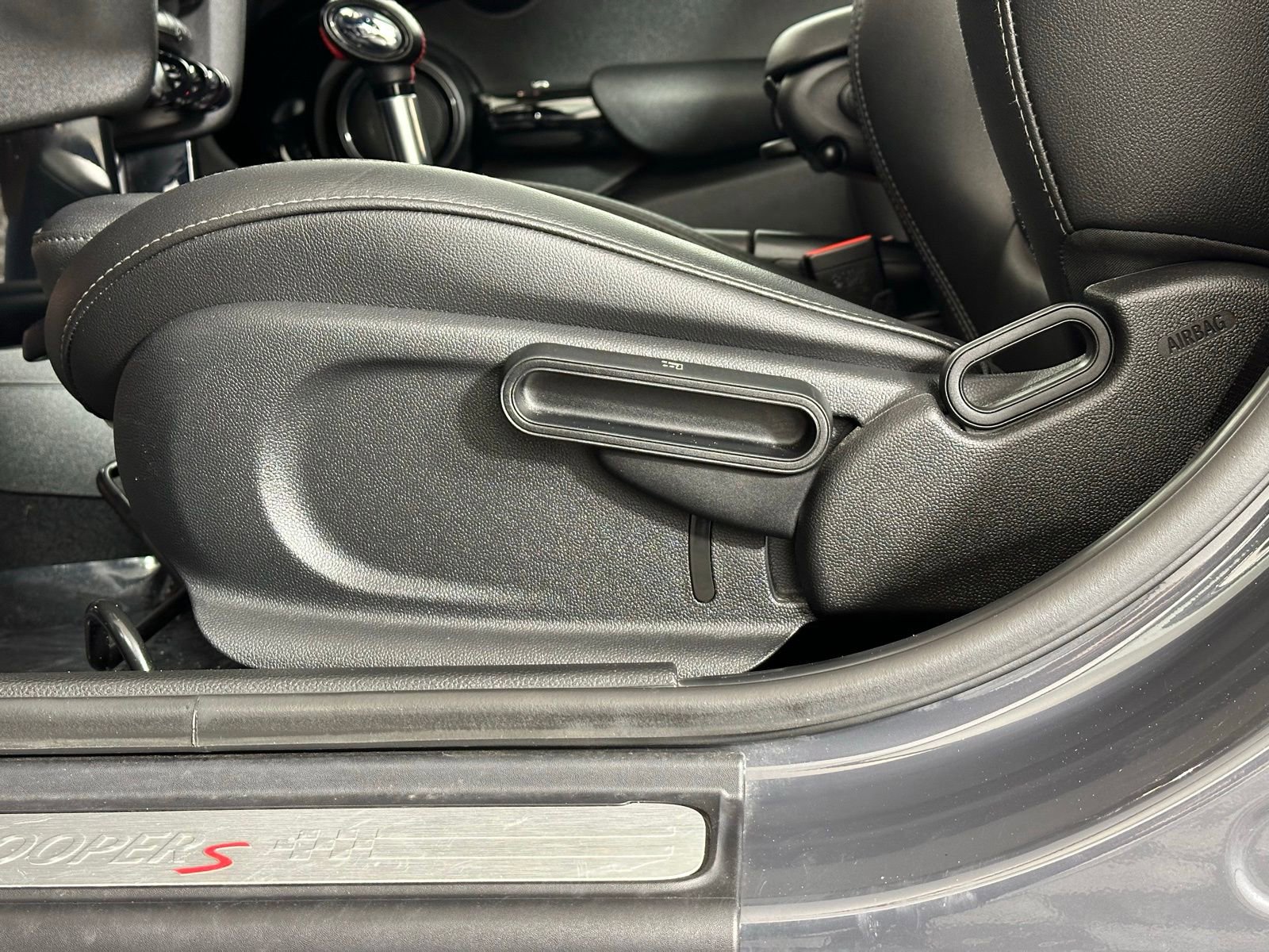 Used 2019 MINI Cooper S w/ Storage Package image 7