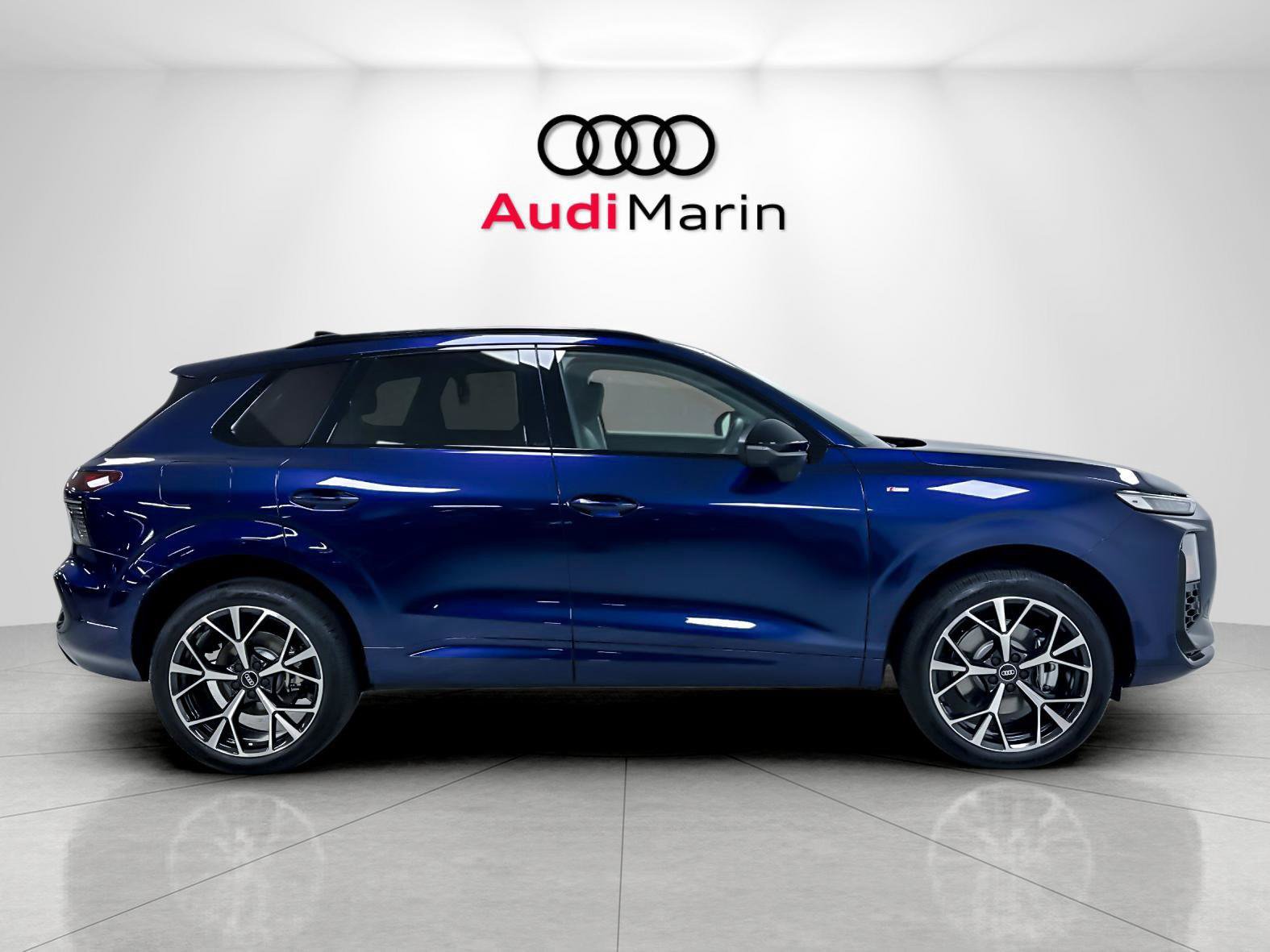 New 2026 Audi Q3 quattro 2.0T AWD/4WD image 6