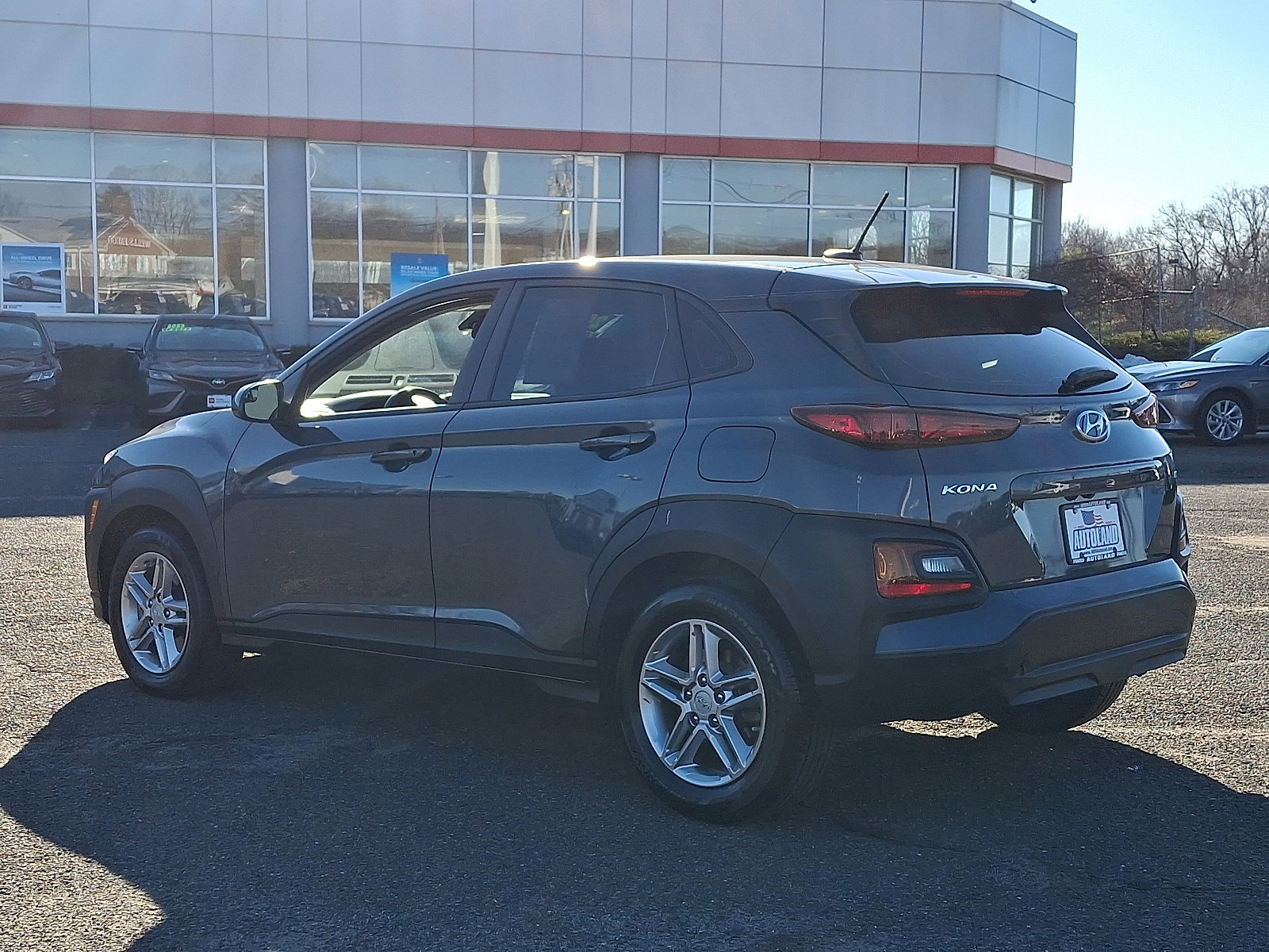 Used 2021 Hyundai Kona SE image 5