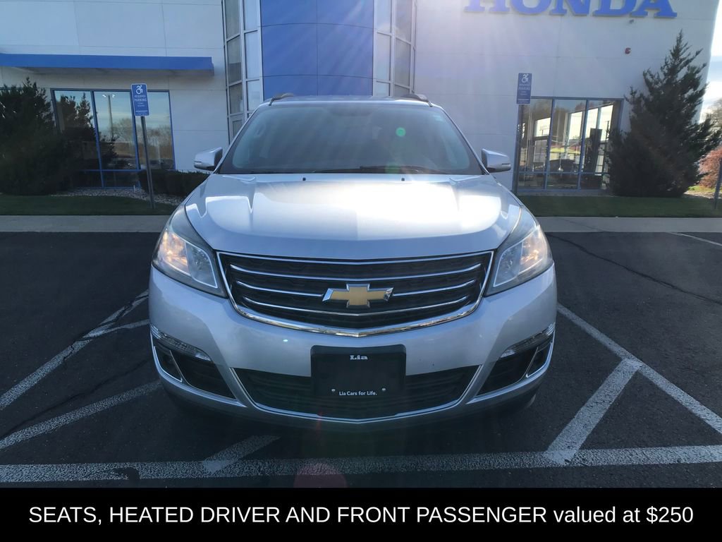 Used 2016 Chevrolet Traverse LT image 2