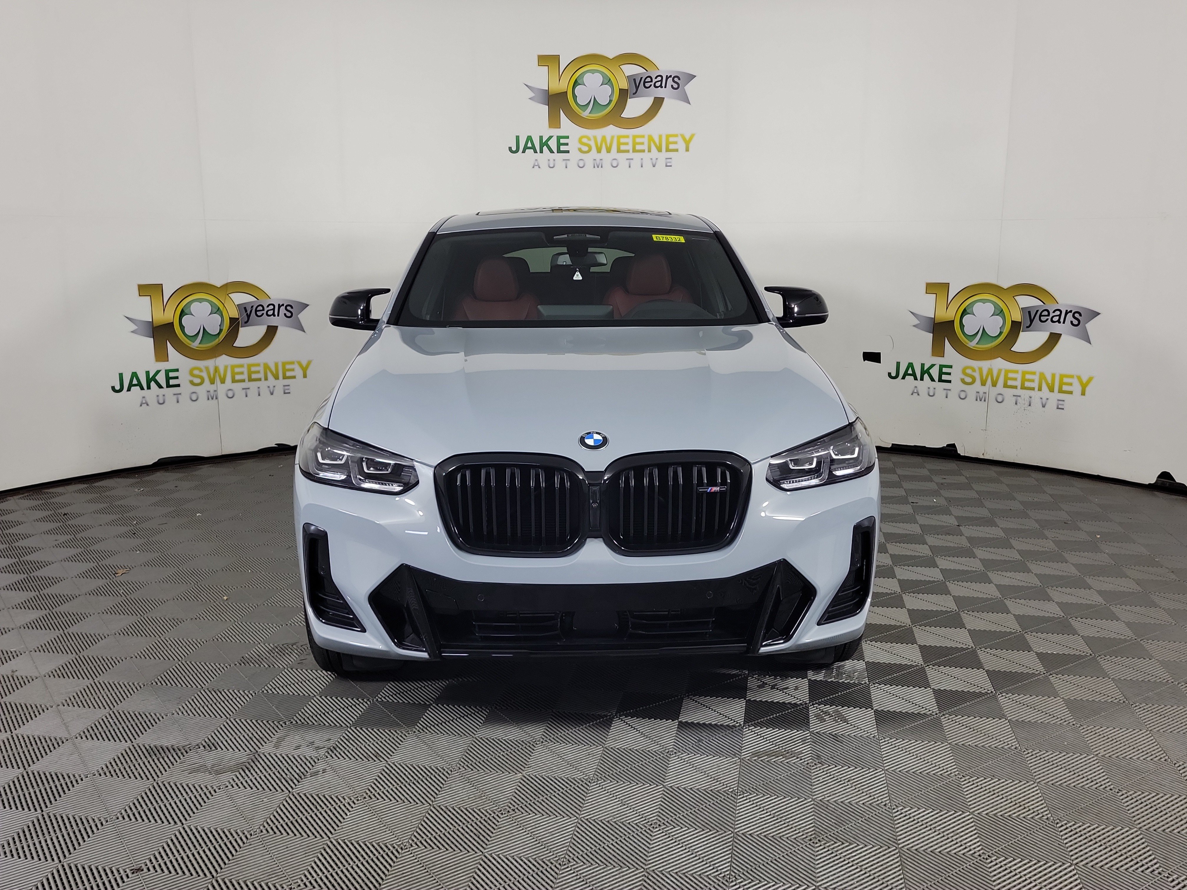 Used 2025 BMW X4 M40i AWD/4WD image 2