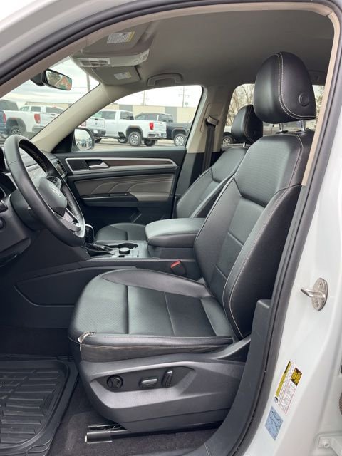 Used 2021 Volkswagen Atlas SE image 31