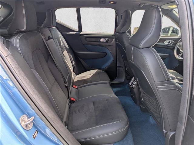 Used 2023 Volvo XC40 Recharge Ultimate image 20