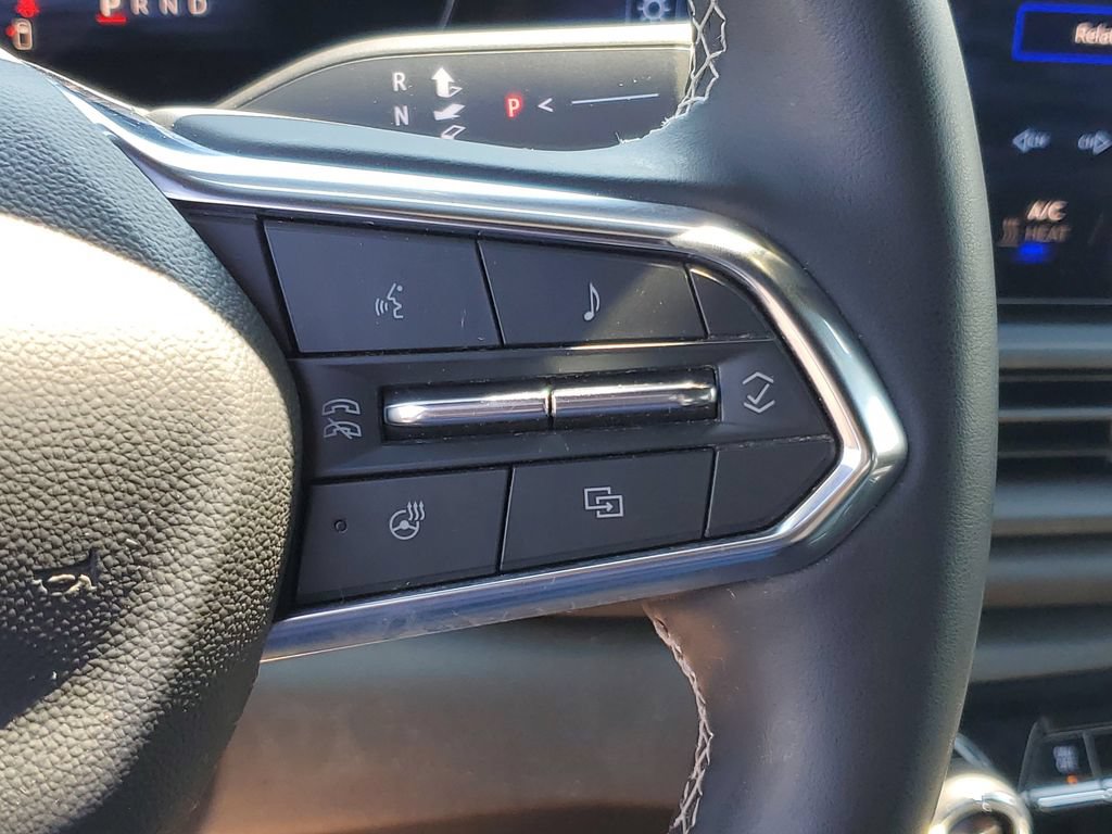 Used 2026 Chevrolet Silverado EV LT AWD/4WD image 17