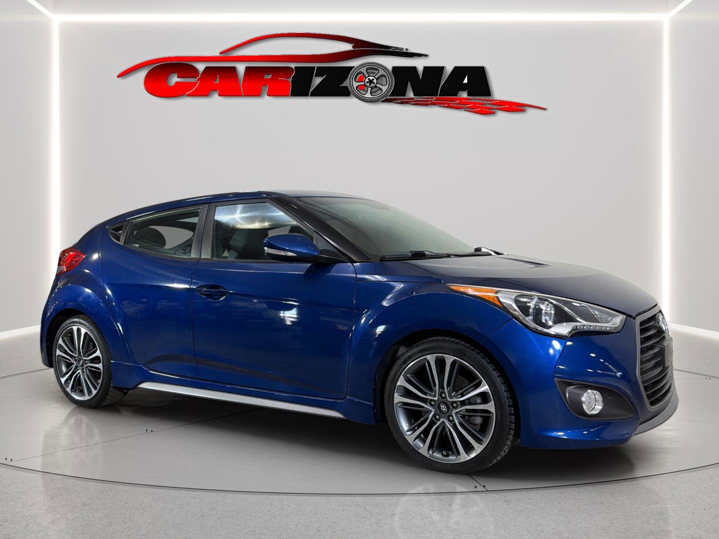 Used 2017 Hyundai Veloster Turbo FWD image 2