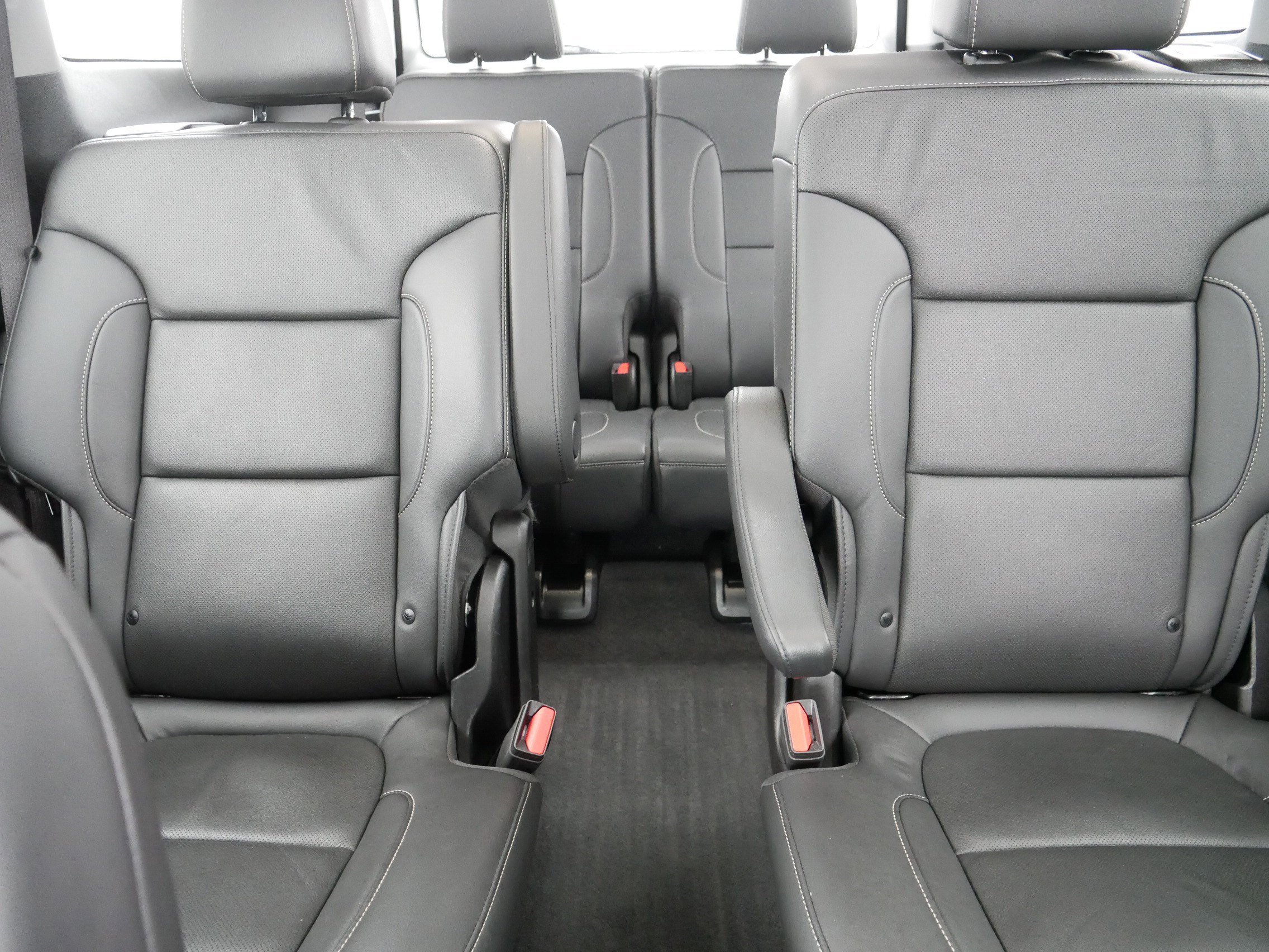 Certified 2023 GMC Acadia SLT w/ Elevation Edition image 13