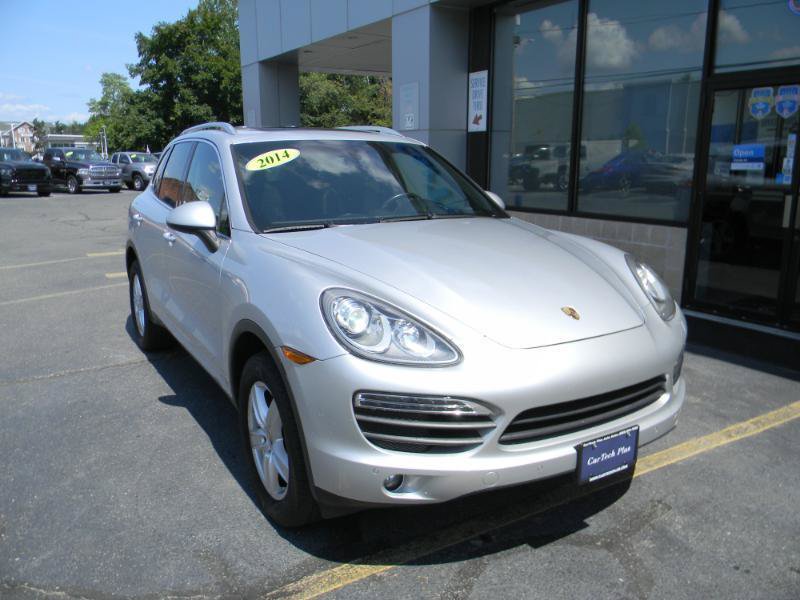 Used 2014 Porsche Cayenne S AWD/4WD image 2