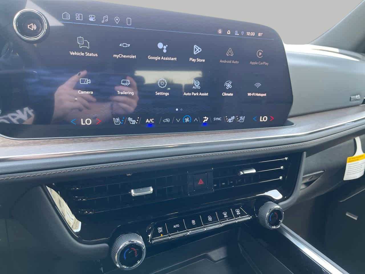 New 2026 Chevrolet Suburban High Country image 21