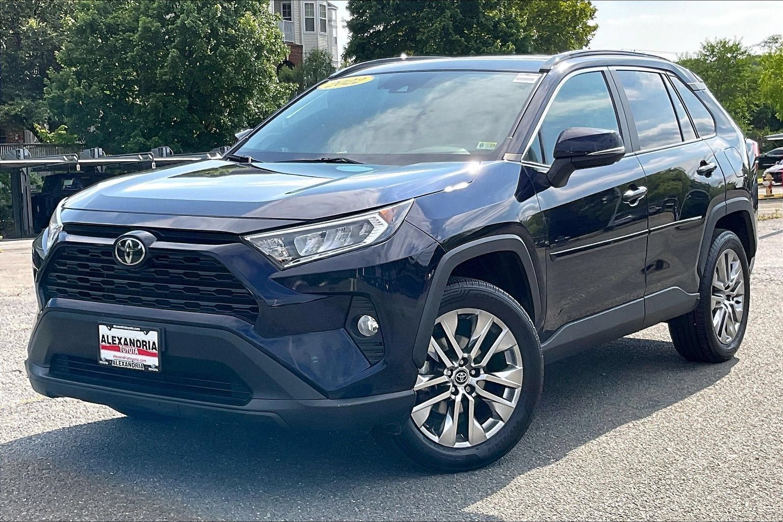 Used 2020 Toyota RAV4 XLE Premium AWD/4WD image 1