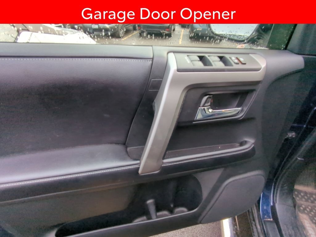 Used 2017 Toyota 4Runner SR5 Premium AWD/4WD image 8