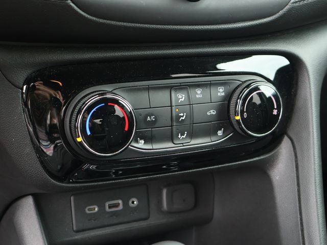 Used 2020 Buick Encore GX Preferred w/ Cold Weather Comfort Package FWD image 30