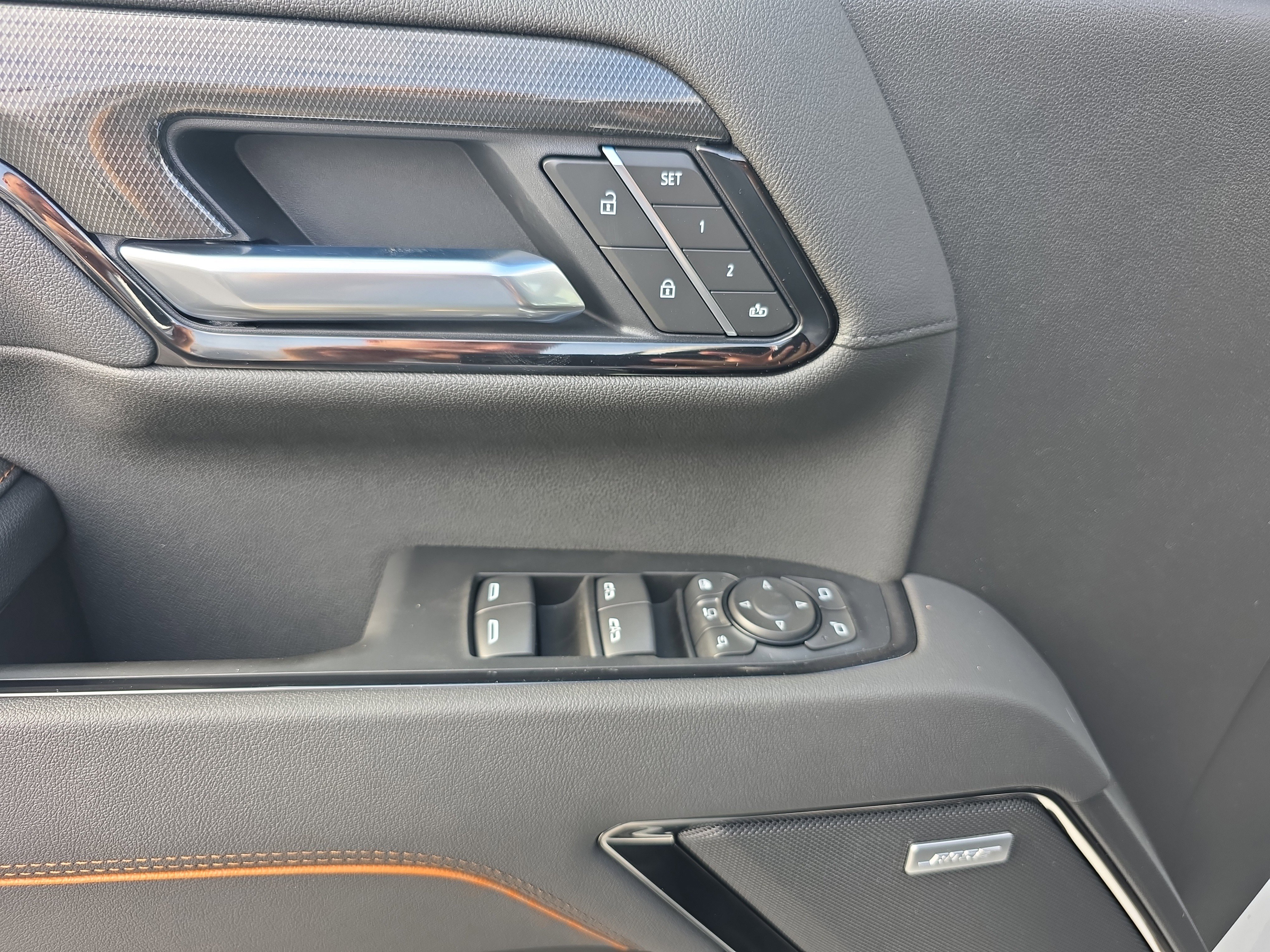 New 2026 GMC Sierra 2500 AT4 w/ AT4 Premium Plus Package image 13