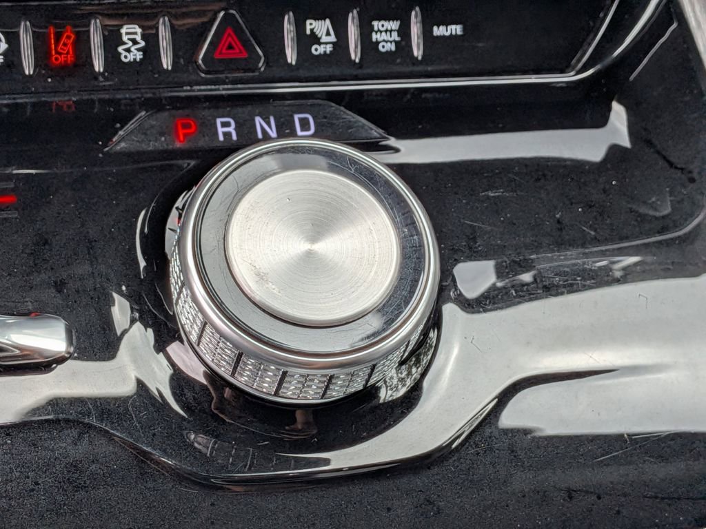 Used 2024 Jeep Wagoneer Series II AWD/4WD image 23