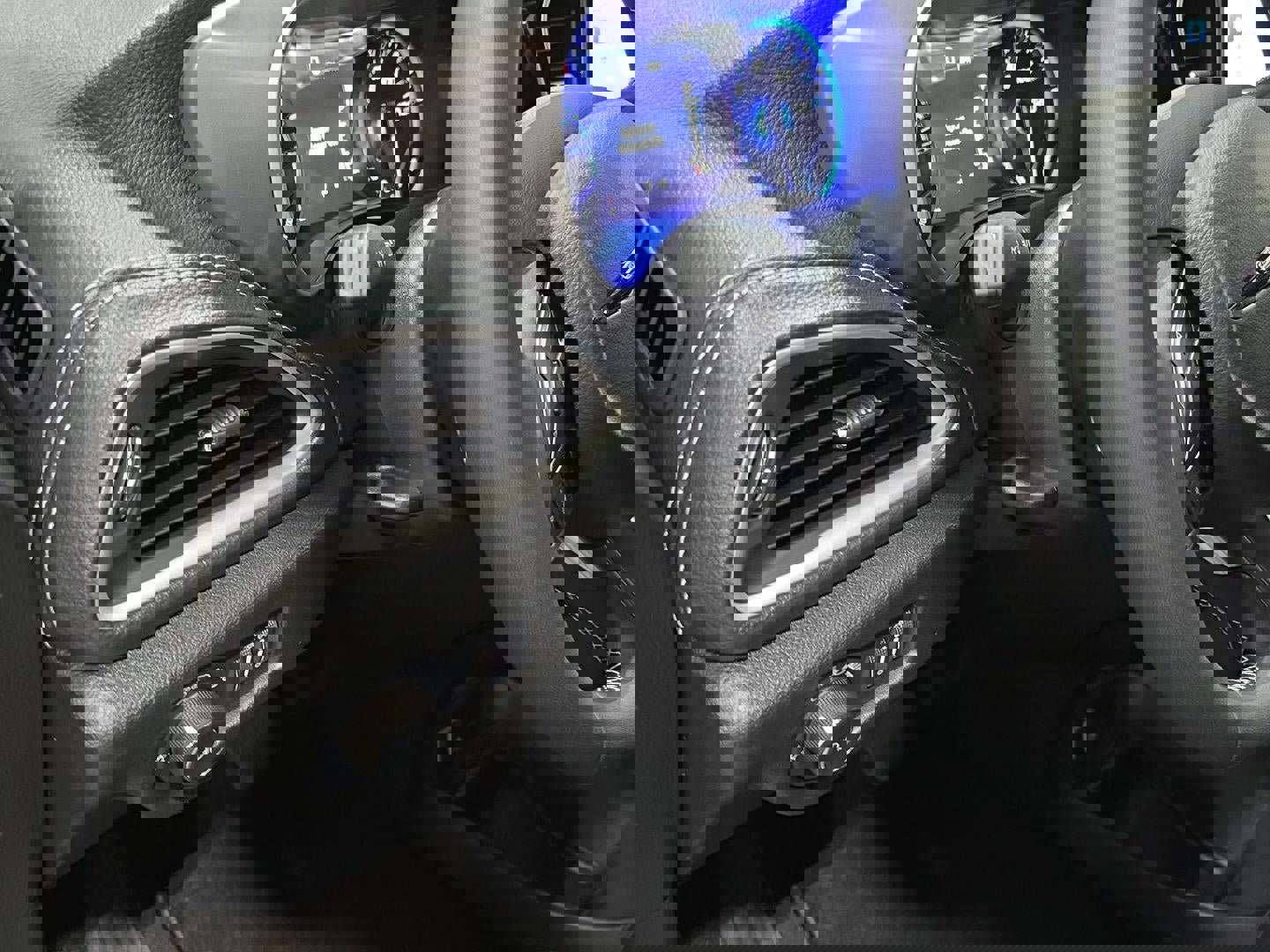 New 2026 Chrysler Pacifica Select image 9