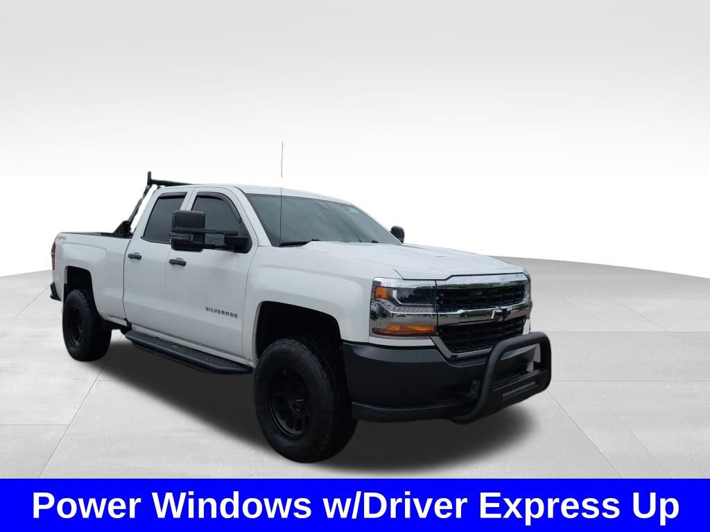 Used 2017 Chevrolet Silverado 1500 W/T w/ Trailering Package AWD/4WD image 9