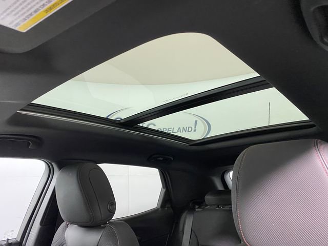 Certified 2023 Chevrolet TrailBlazer RS w/ Sun and Liftgate Package image 24