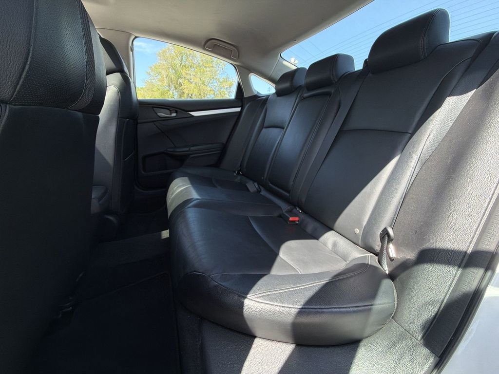 Used 2019 Honda Civic EX-L image 14