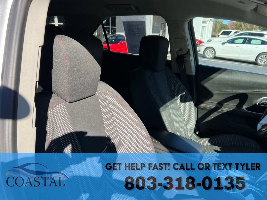 Used 2012 Chevrolet Equinox LT w/ Driver Convenience Package image 22