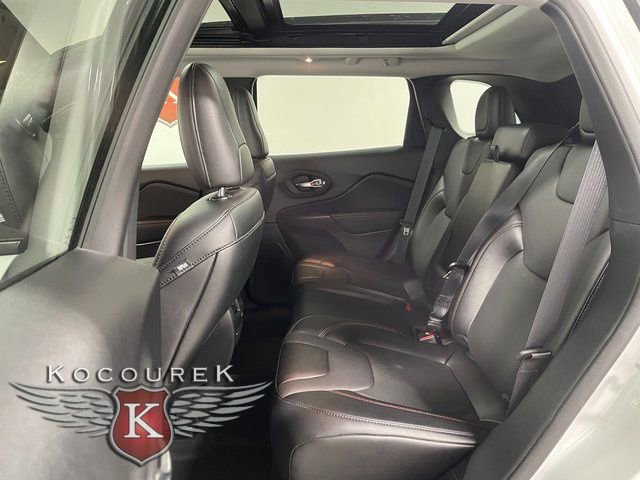 Used 2023 Jeep Cherokee Trailhawk w/ Elite Group image 21