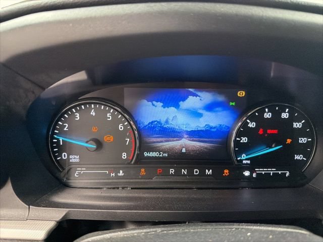 Used 2020 Ford Explorer XLT w/ Equipment Group 202A AWD/4WD image 28