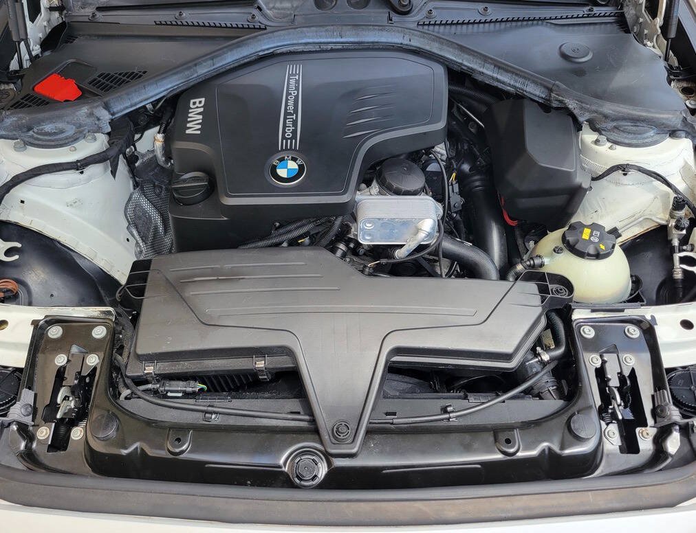 Used 2015 BMW 228i Coupe w/ Premium Package RWD image 26