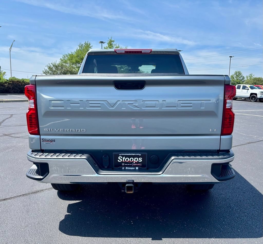 Used 2024 Chevrolet Silverado 1500 LT AWD/4WD image 6