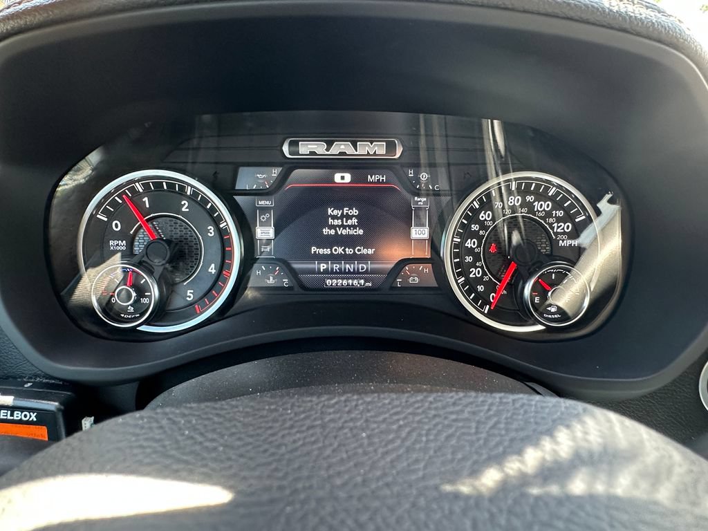 Used 2023 RAM 3500 Laramie AWD/4WD image 28