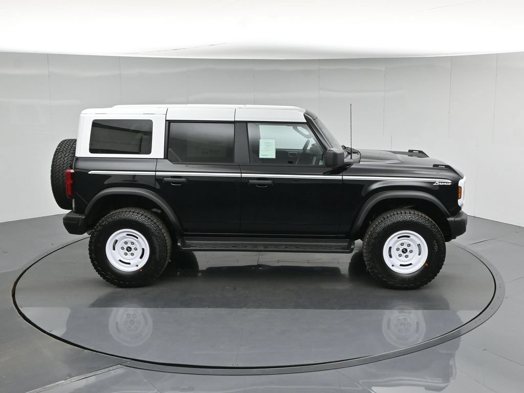 New 2026 Ford Bronco Heritage Edition AWD/4WD image 38