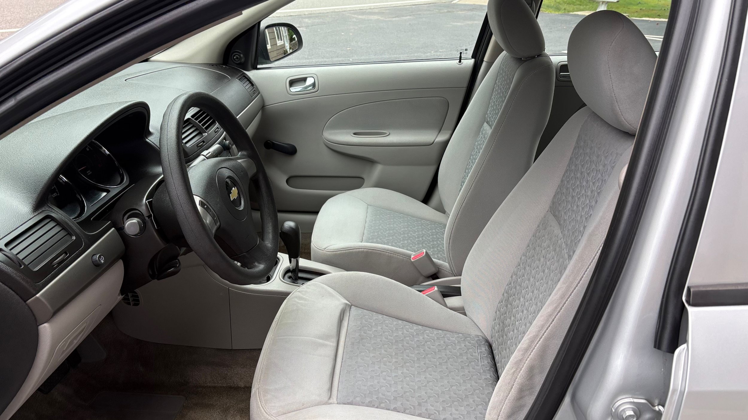 Used 2008 Chevrolet Cobalt LS w/ Protection Package FWD image 10
