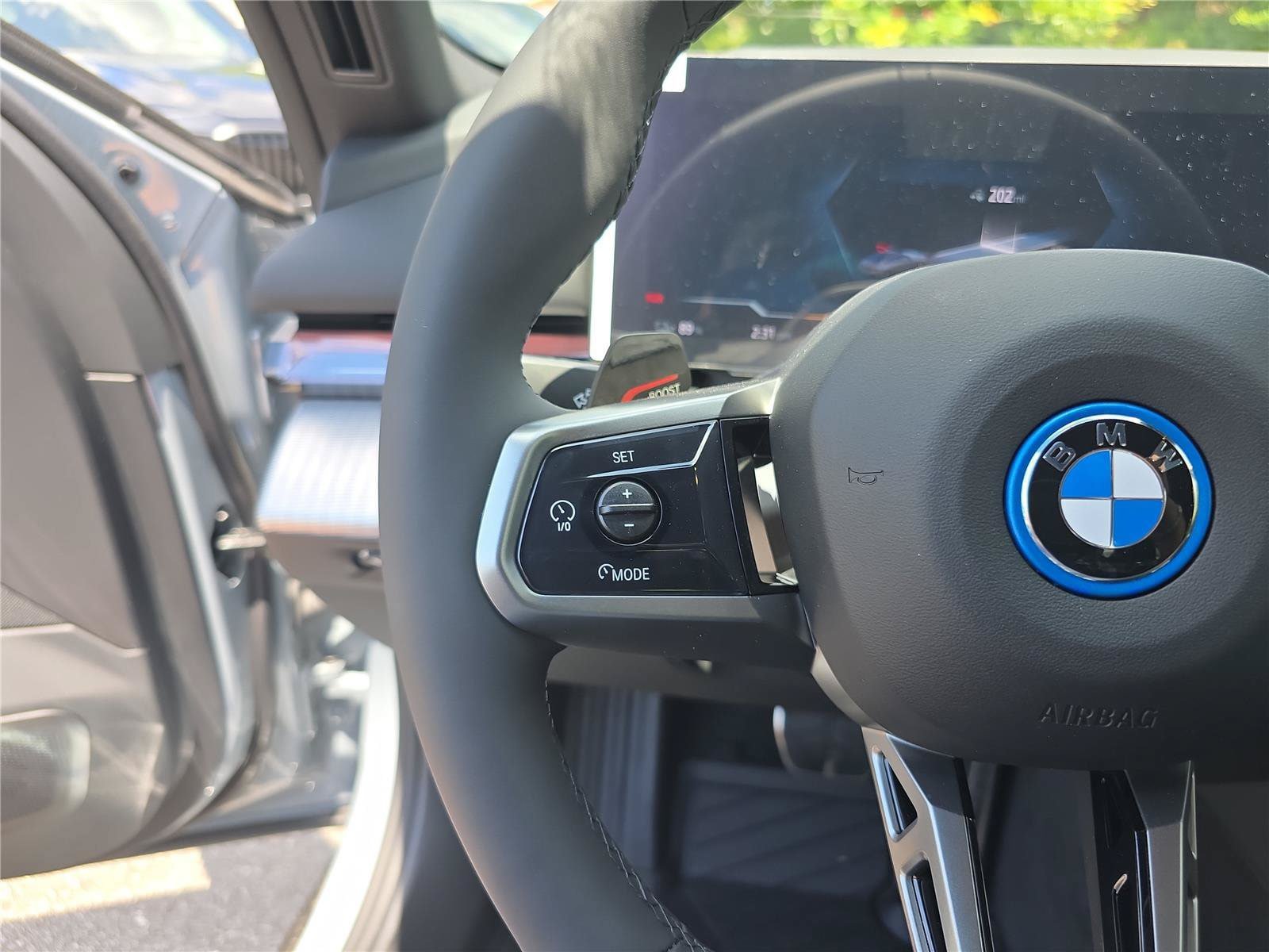 New 2027 BMW i5 xDrive40 w/ M Sport Package AWD/4WD image 31