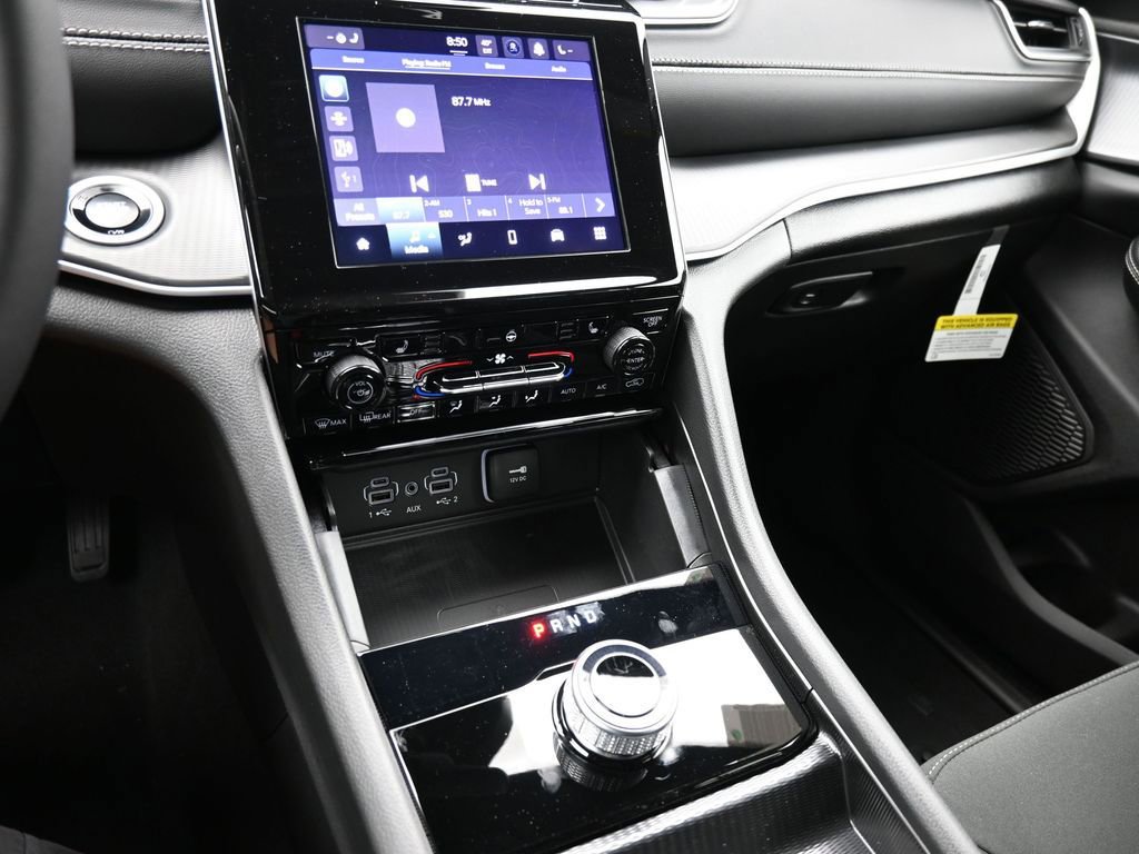 New 2026 Jeep Grand Cherokee L Laredo AWD/4WD image 25