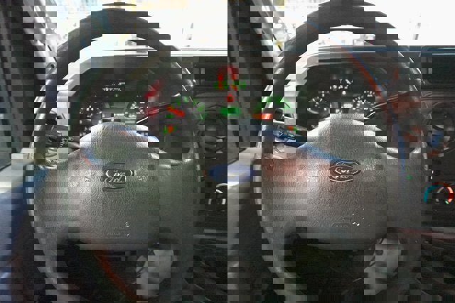 Used 2009 Ford E-350 and Econoline 350 Super Duty image 12