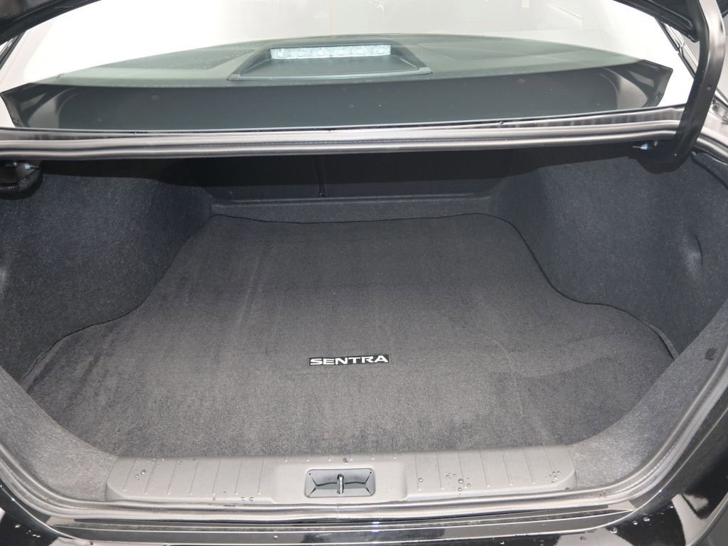 Certified 2025 Nissan Sentra S image 11